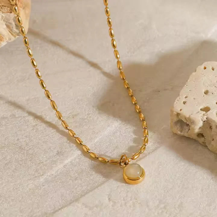 Lune Necklace