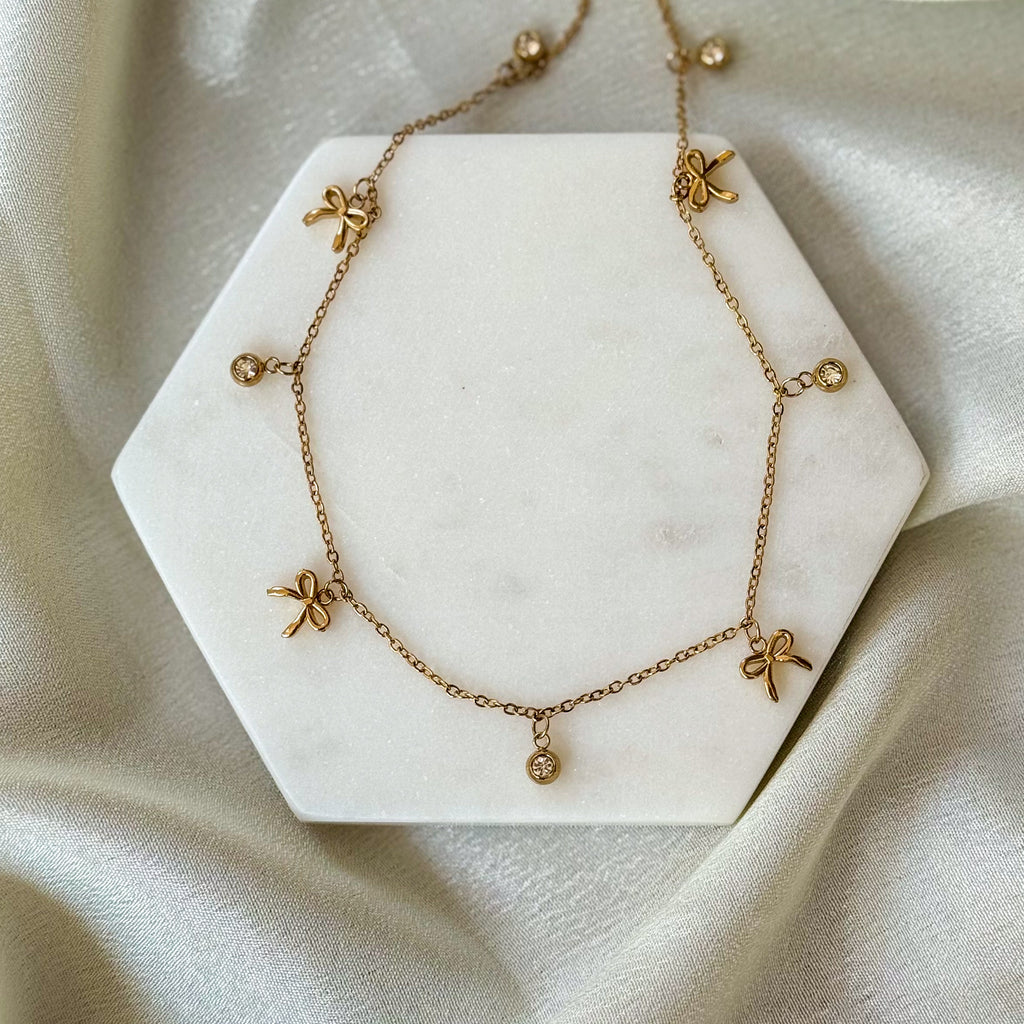 Elle Bow Necklace