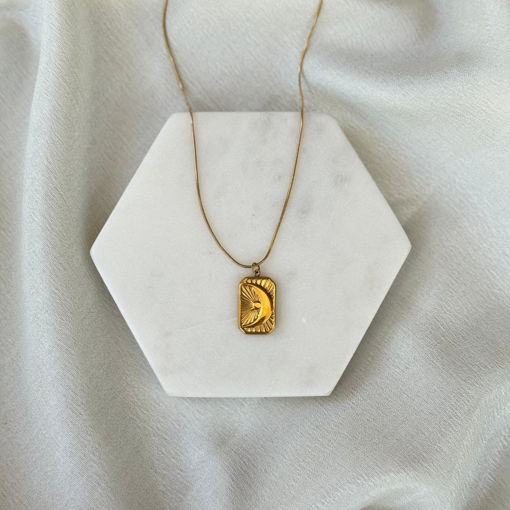 Luna Necklace