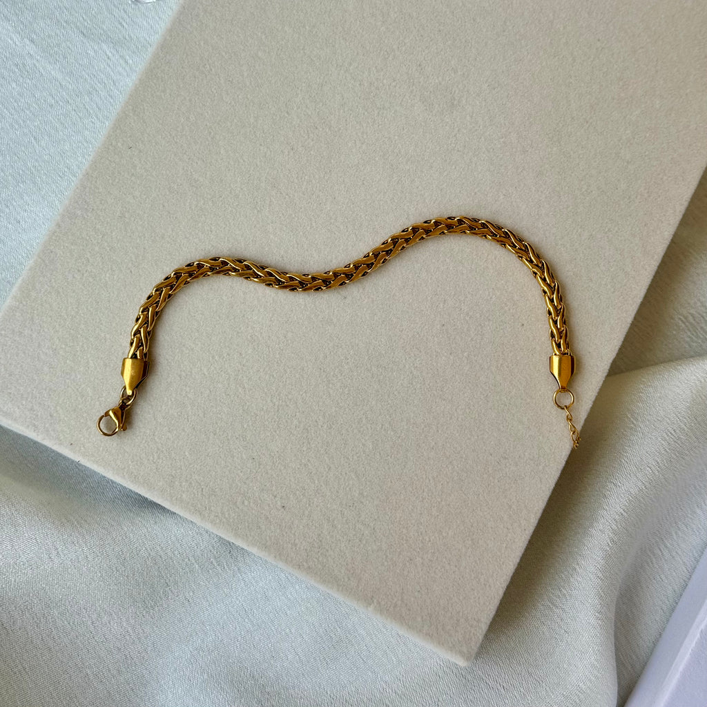 Carla Unisex Bracelet