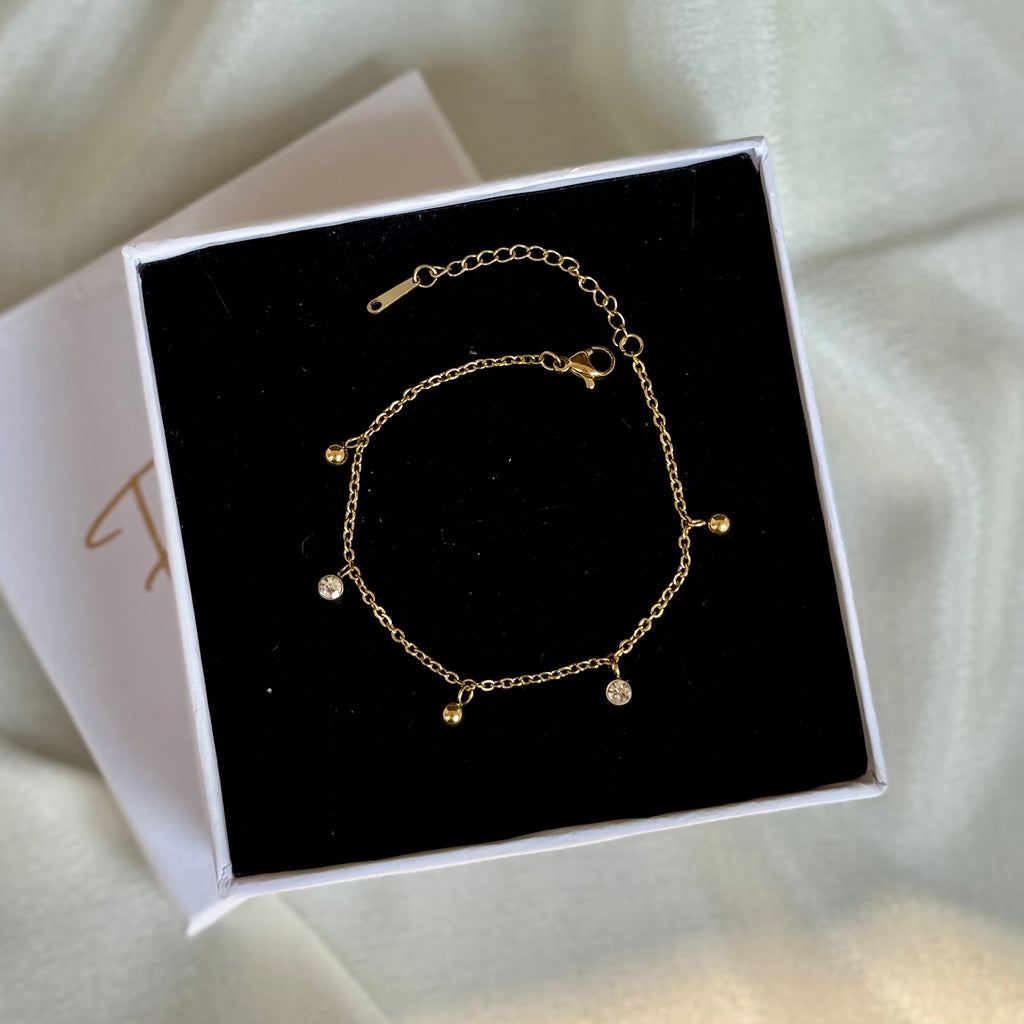 Dainty Darling Bracelet