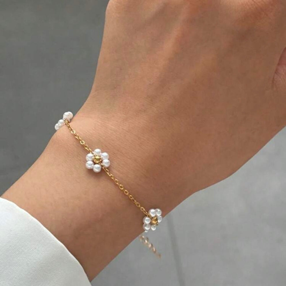 White Lily Bracelet