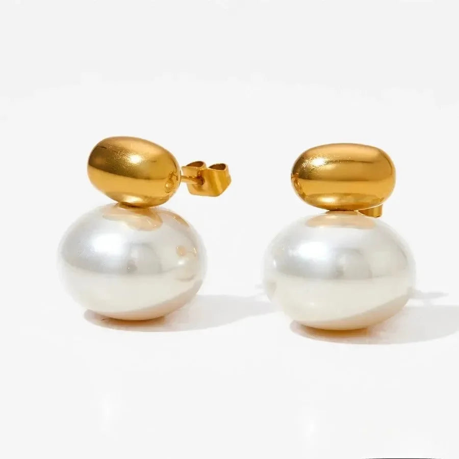 Edwina Pearl Earrings