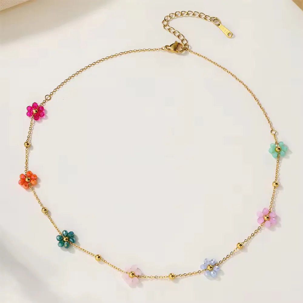 Lily Necklace
