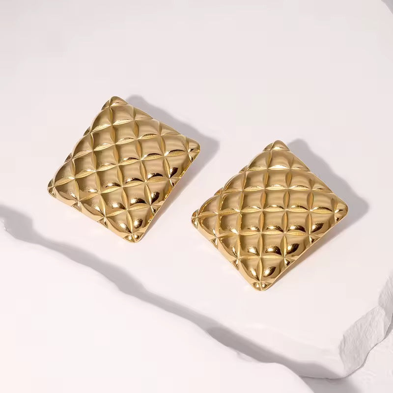 Lara Earrings
