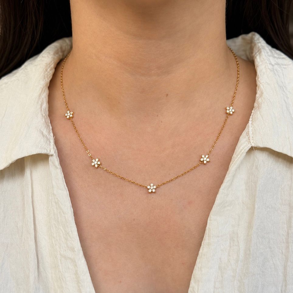Miso Daisy Necklace
